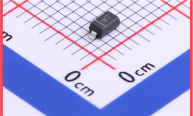 汽車電子的新星：BZT52C4V7穩壓二極管探秘